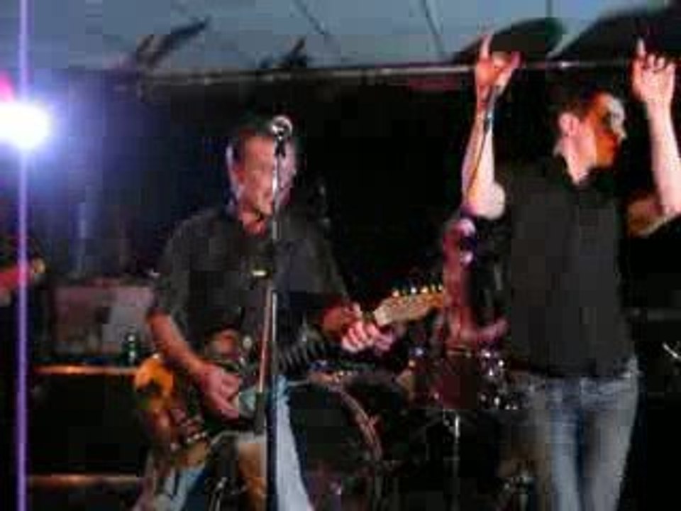 Strychnine et Asyl, LIVE