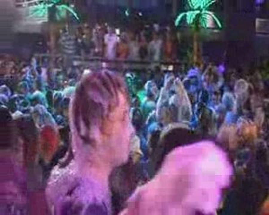 DISCOTHEQUE L'UNIVERS TALANGE - Soiree Mousse Vendredi 29 Ao