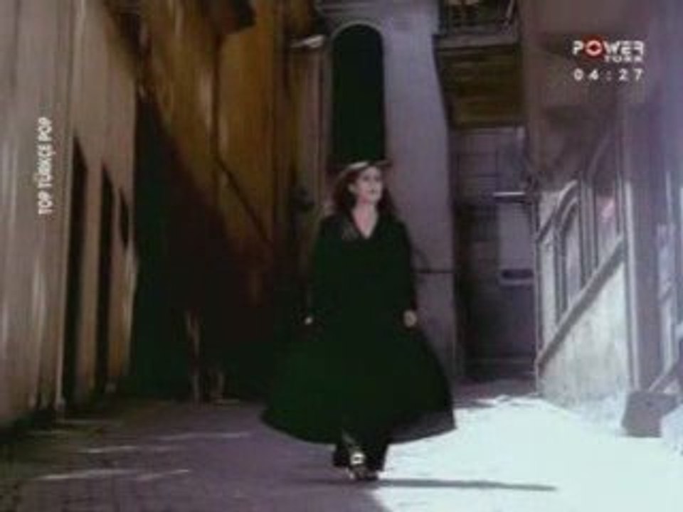 Nilüfer - Çok Uzaklarda (www.ineboluda.com)