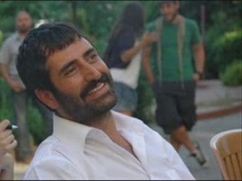 Mahsun kirmizigul Nem kaldi