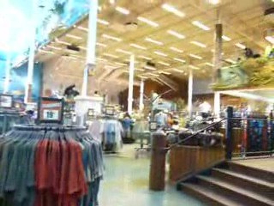 Bass Pro Shops 1