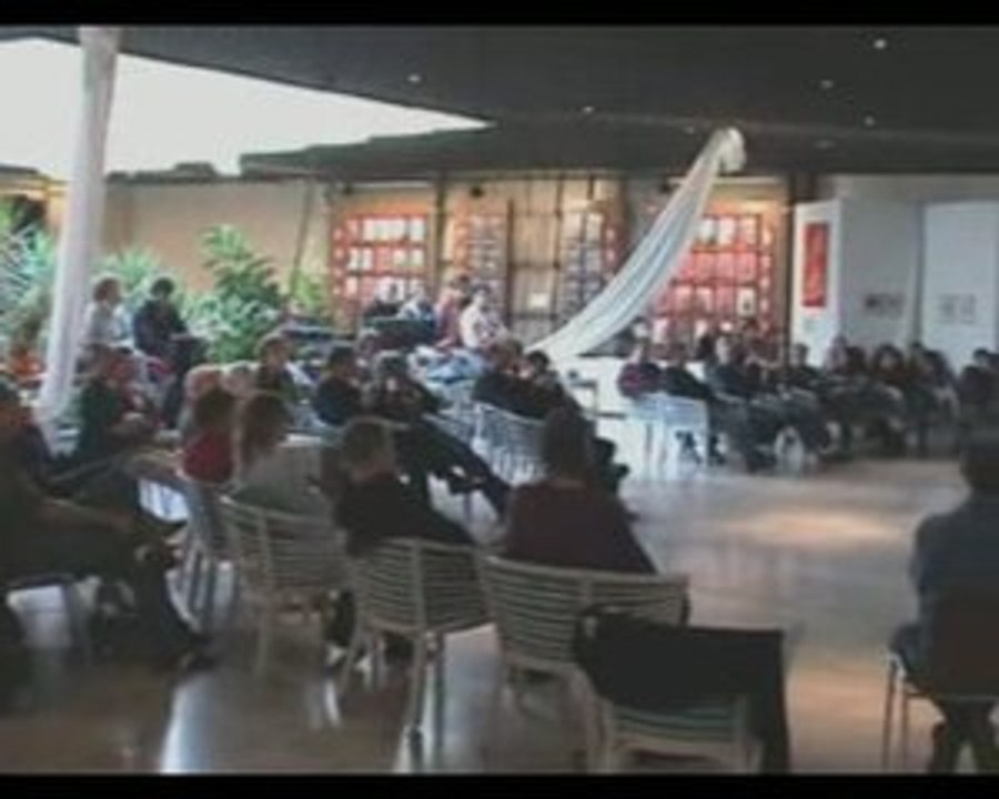 Vidéo 3 - FESTHEA NATIONAL 2006  Joué-Les-Tours