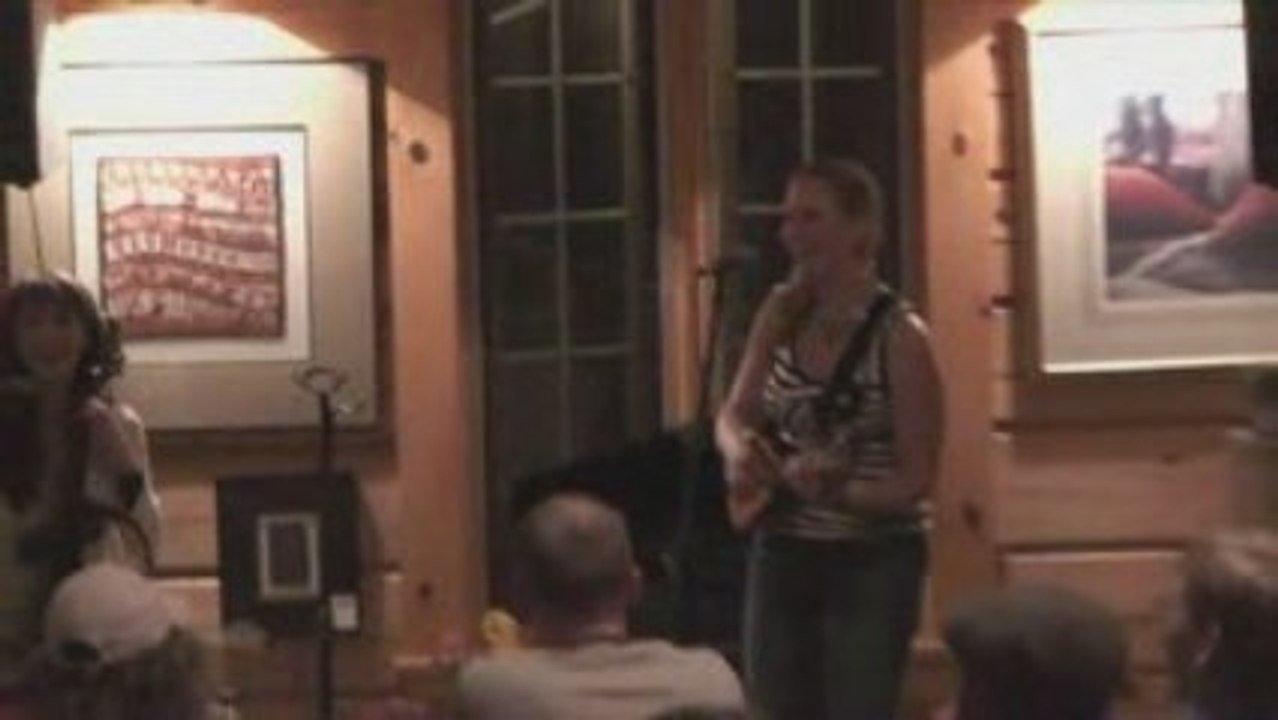 Victoria Vox at the Door County Outpost with melaniejane