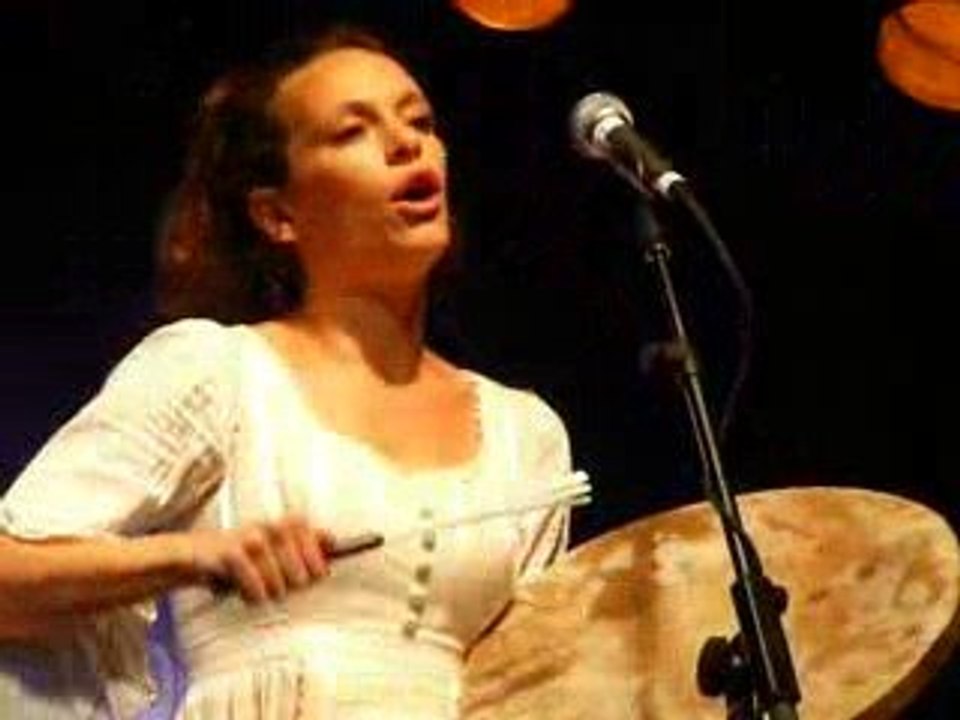 Emily Loizeau aux FrancoFolies