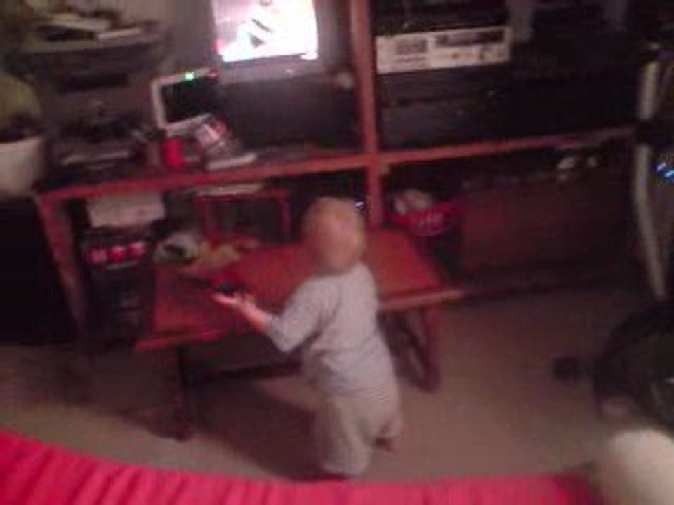 julien qui dance