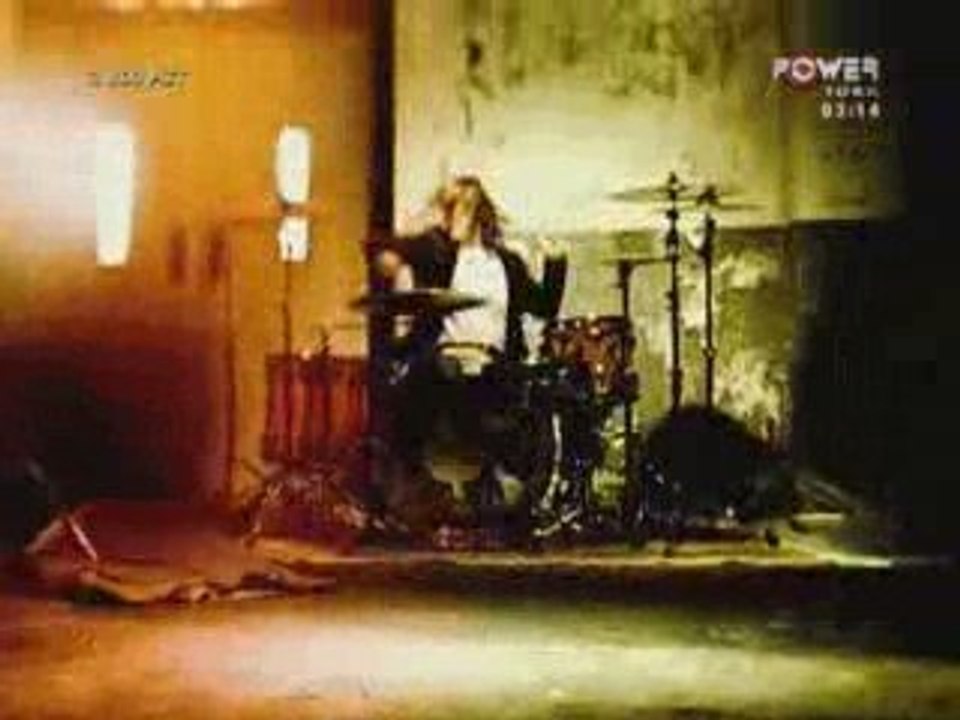 Dört x Dört - Aylar Geçer