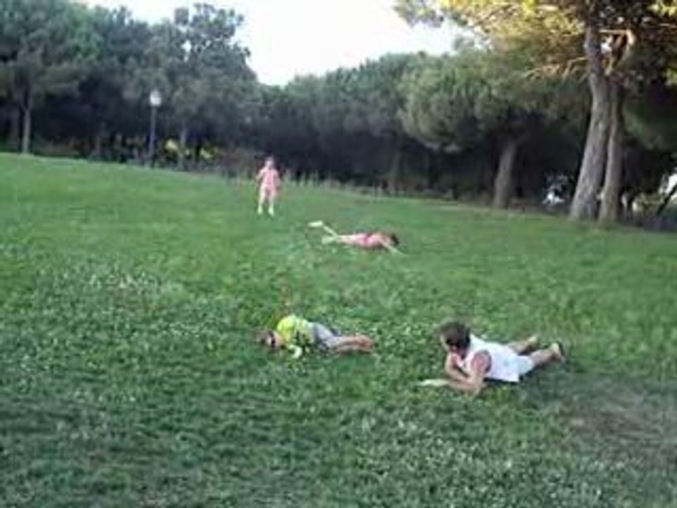 Roulades dans l'herbe aout 2009