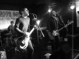 Her Majesty Good Lovin' (live @ Happy Days)