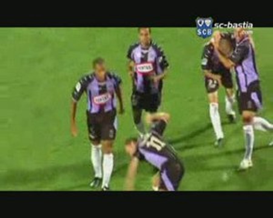 L2 / 2009-10 - Istres 1-0 Bastia : Le résumé