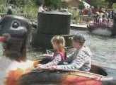 PARC D'ATTRACTIONS NIGLOLAND : LA RONDE DES CANARDS