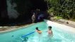 Thomas et Maxime à la piscine