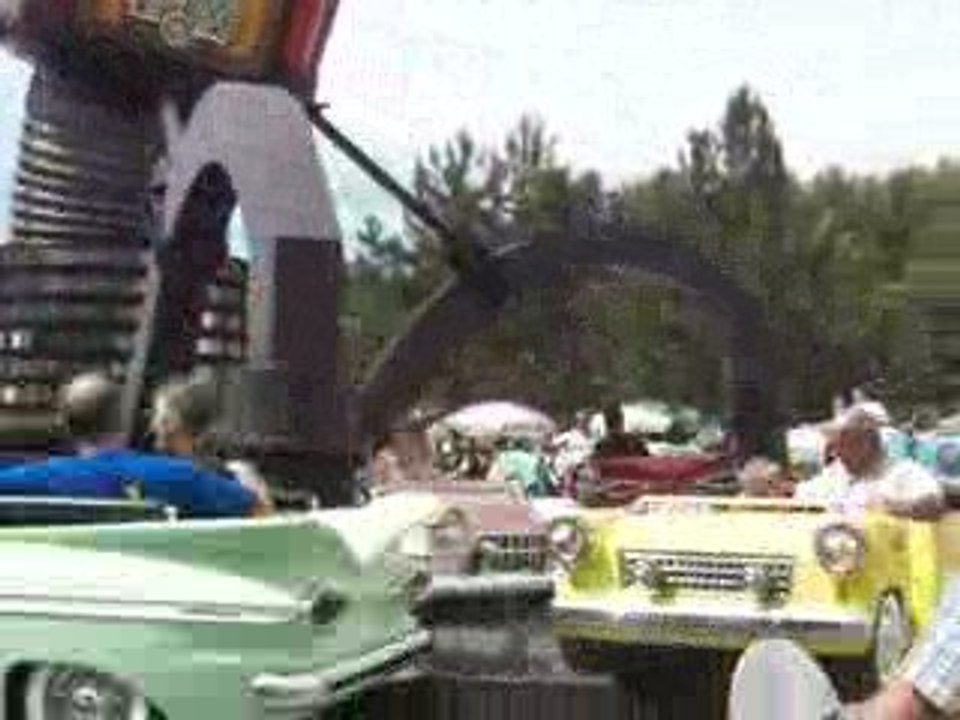 PARC D'ATTRACTIONS NIGLOLAND : LE JUKE BOX