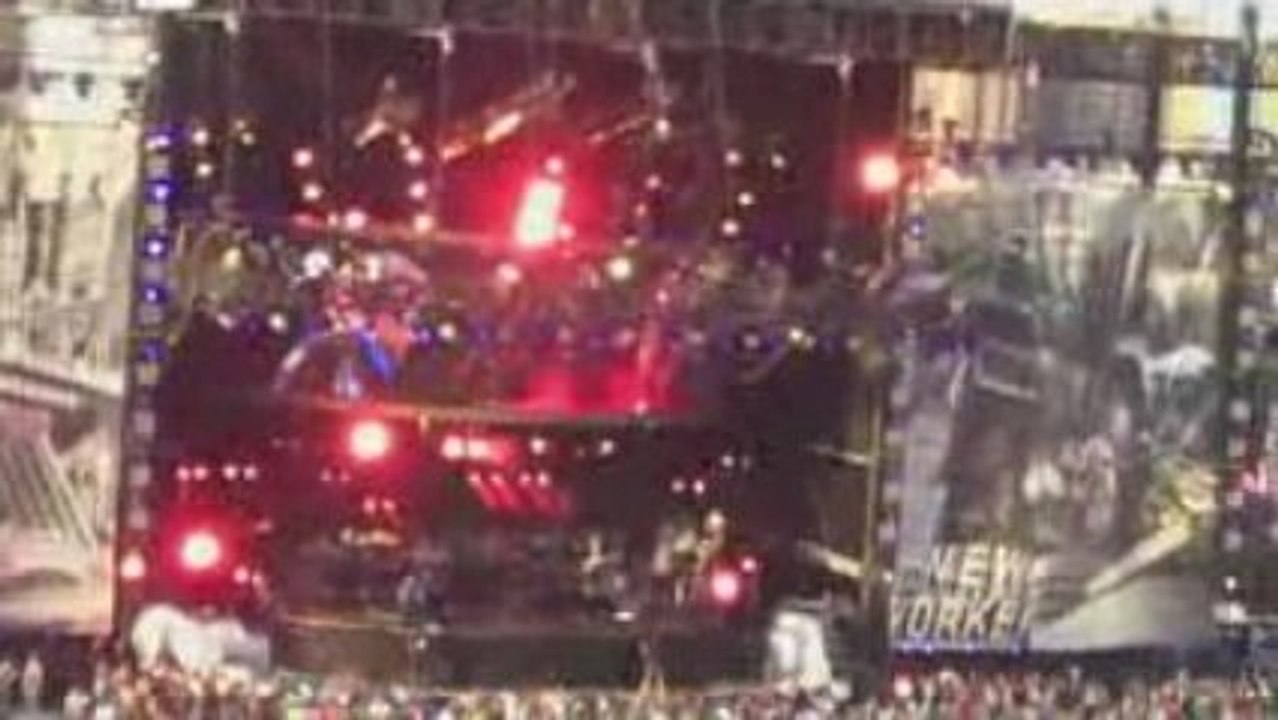 Elton John & Billy Joel -Don't Let the Sun Go Down On Me