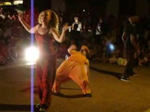 MIMOS 2009 Festival du mime à Périgueux - la Cie Engrenage