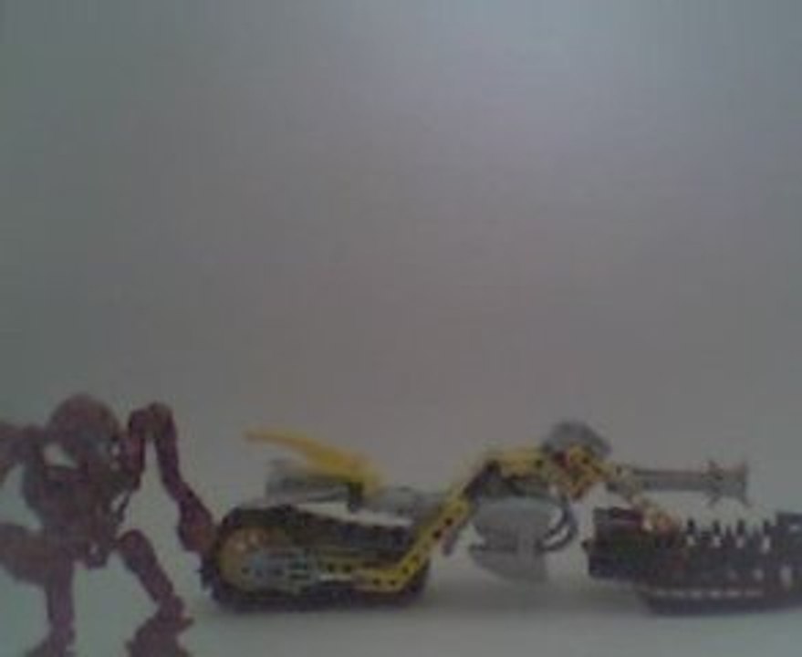 [BL] Bionicle Review Video 19: 2009 Cendox V1