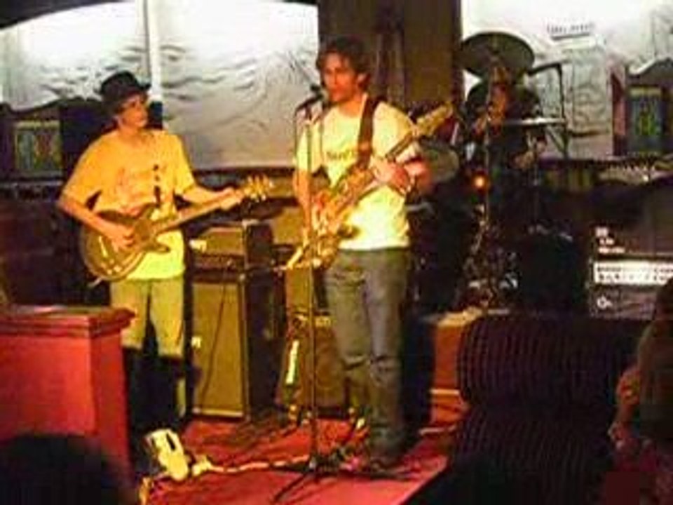 Moongoose - Comin Out