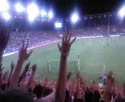 ambiance des supporters du gf38