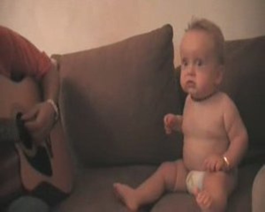 axel adore la guitare