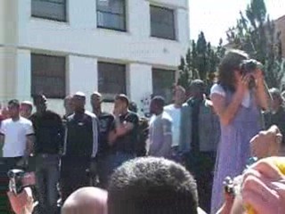 Fête pour la montée de Lens en Ligue 1, Pierre Bachelet