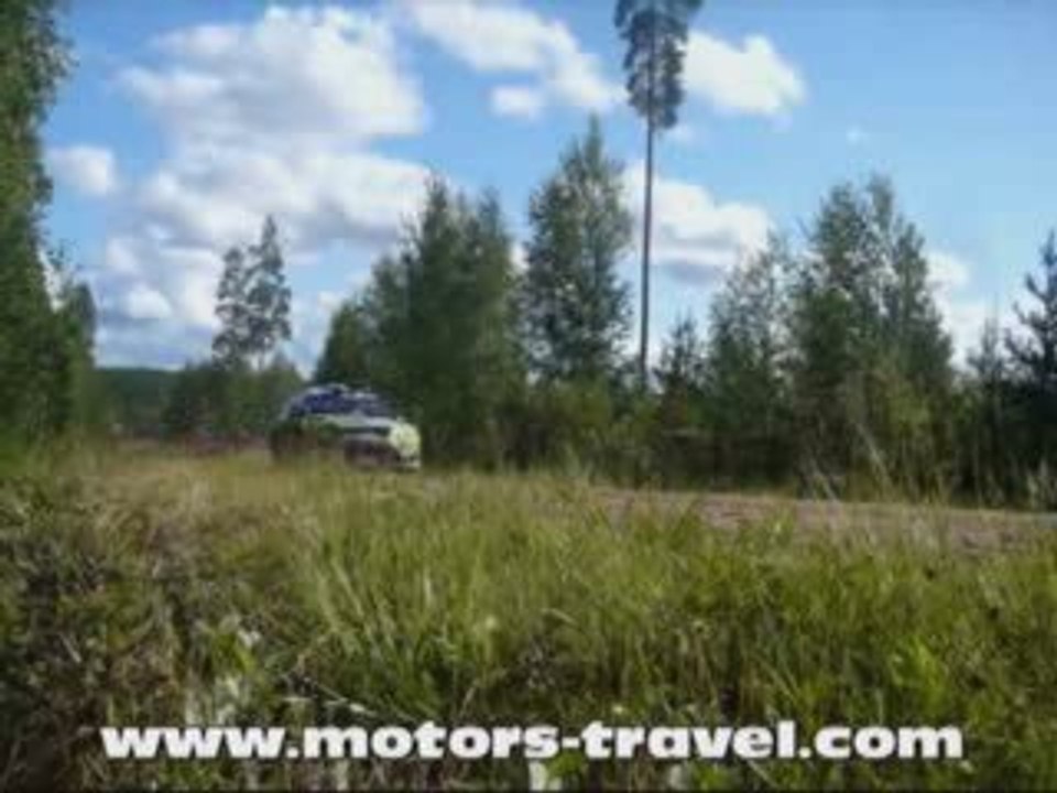 rallye finlande 09_urria_ligne droite_latvala