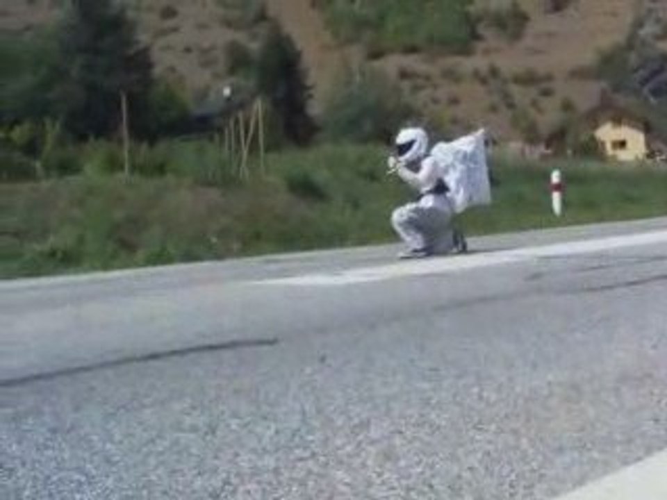 Walking on the moon Bonus