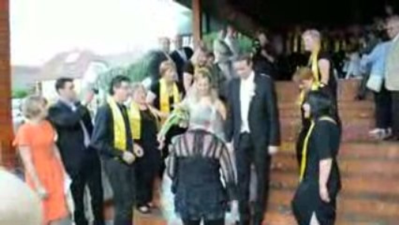 Mariage Elodie et Fabien : Sortie Eglise