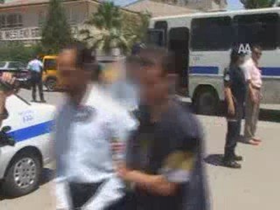 Hizb-Ut Tahrir'li kardeşler şanlı urfa adliyesi..