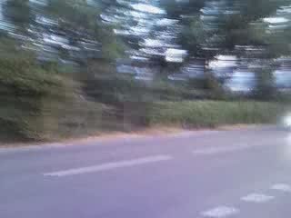 gasy fait un essai sur une ligne droite avec integra type r