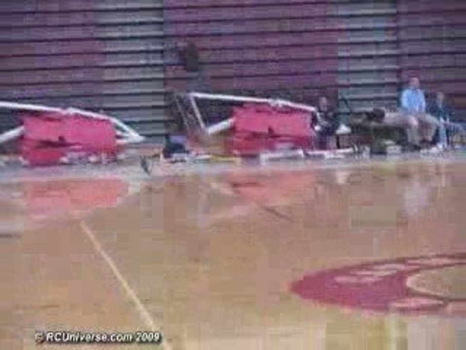MODEL PLANE DANCE