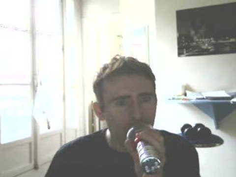 Wiwi égratigne easy lover