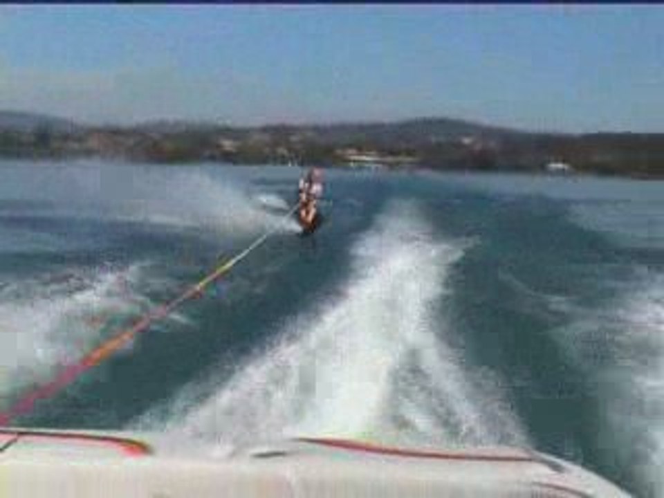 Lac Annecy 2009 ponton-jacky.com ski nautique