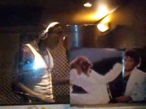 RMA2N Séance Studio with Black V Ner