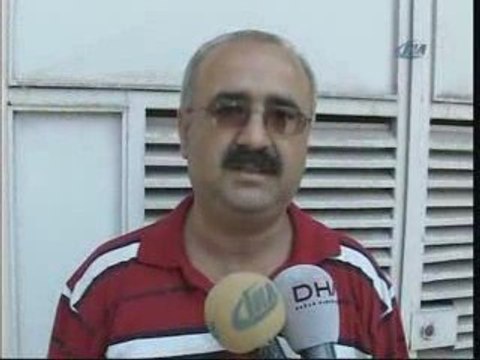 Maçı İzlerken Stada Koşup Maçın Tatil Edilmesini Önledi