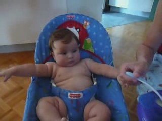 2009-08-05 Premier repas solide