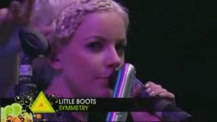 Little Boots - Symmetry (Live @ Glastonbury)