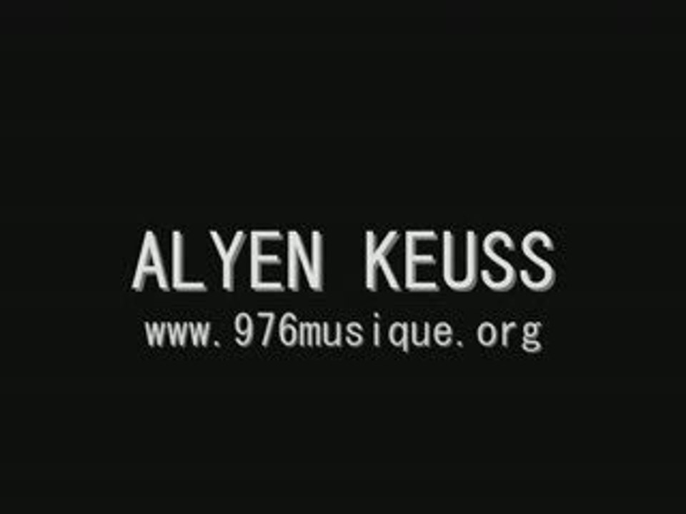 Ne joue pas alyen K. 976MUSIQUE