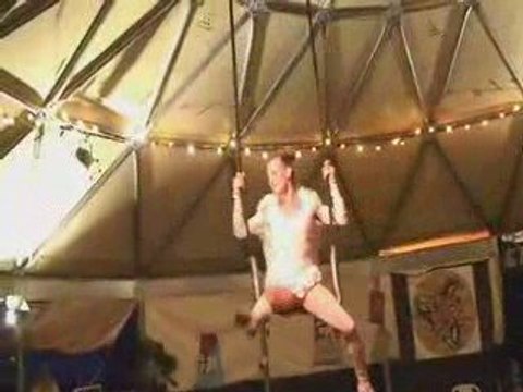 CIRCUS : Emotion, humour & voltige (Acro-Caval)