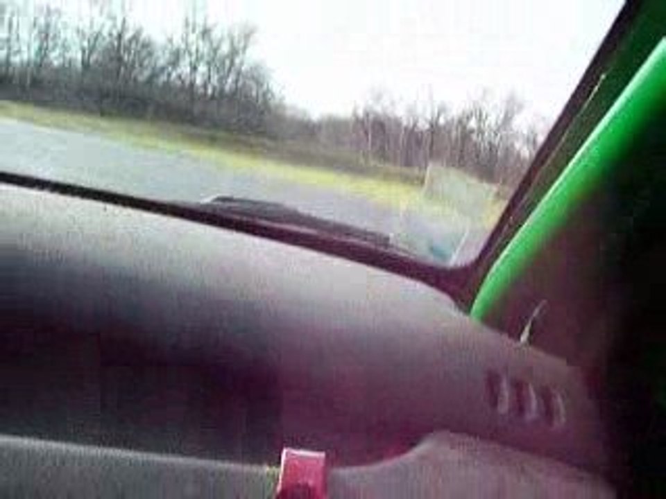 essais 306 rallye sur circuit privé