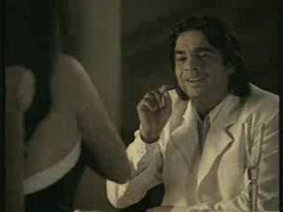 Clinic All Clear Hairfall Ad