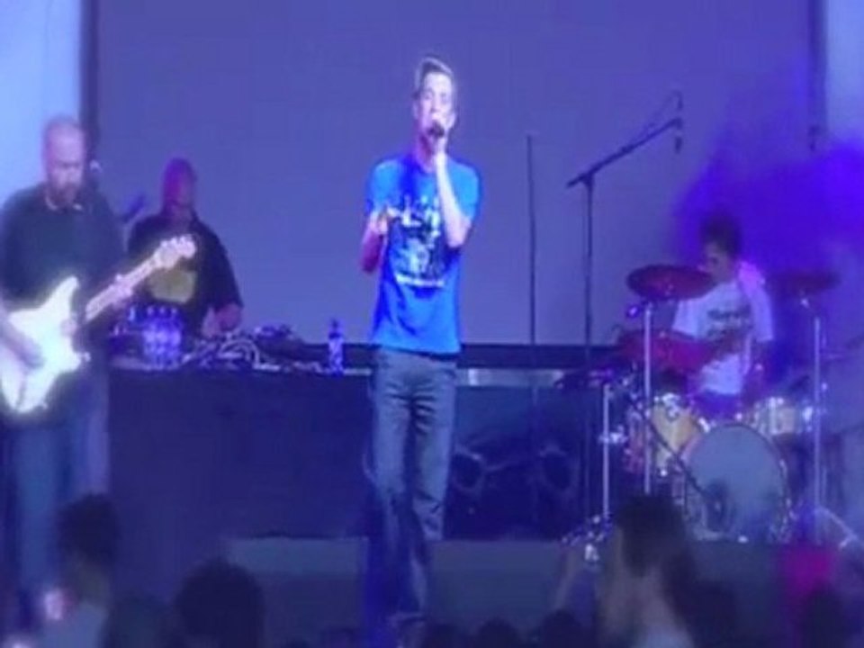 Sim's - Des roses aux orties - live @ festineuch 09