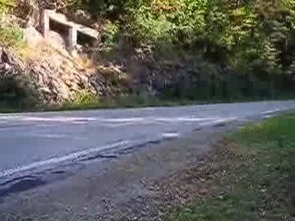 passage ducati 748 et suzuki 750 gsxr n°3 avec sliders