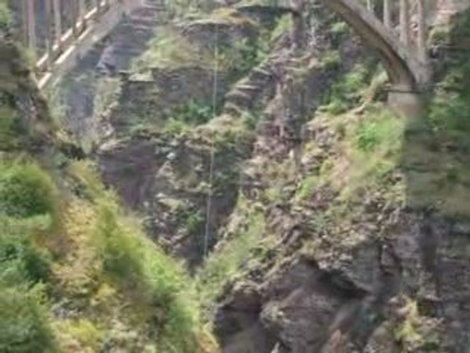 saut à l'élastique pont de la mariée- Paul