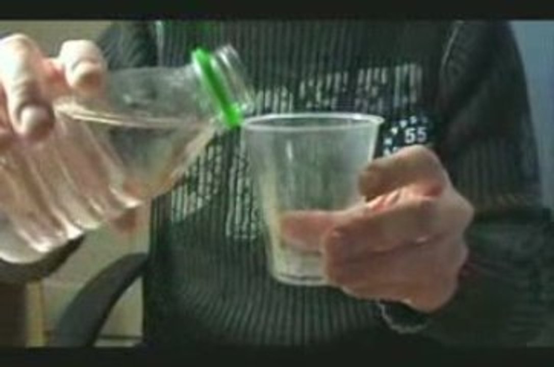 la pièce dans le verre