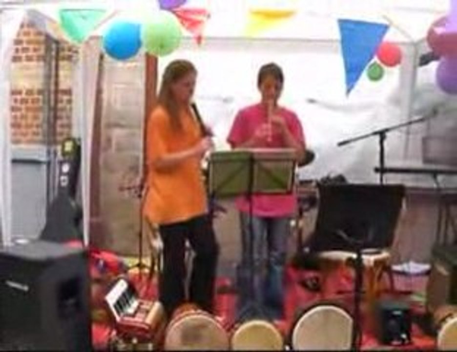 Douai , bar l'équitable 'Tendons leur la main'(1)