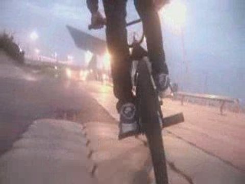 Nike et Foot locker Pub by Yohan