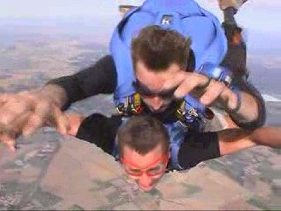 Ludo: saut en parachute à Nancy - Azelot...même pas peur !!!