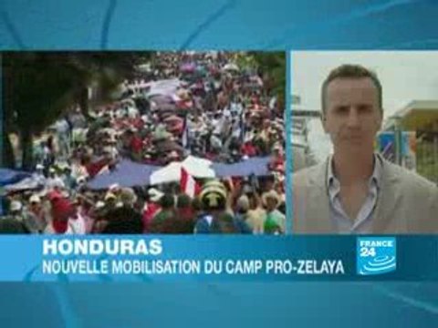 Plus de 10k partisans de Zelaya manifestent pour son retour