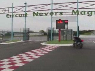 Download Video: session Piste UP racing magny cours Aout 2009