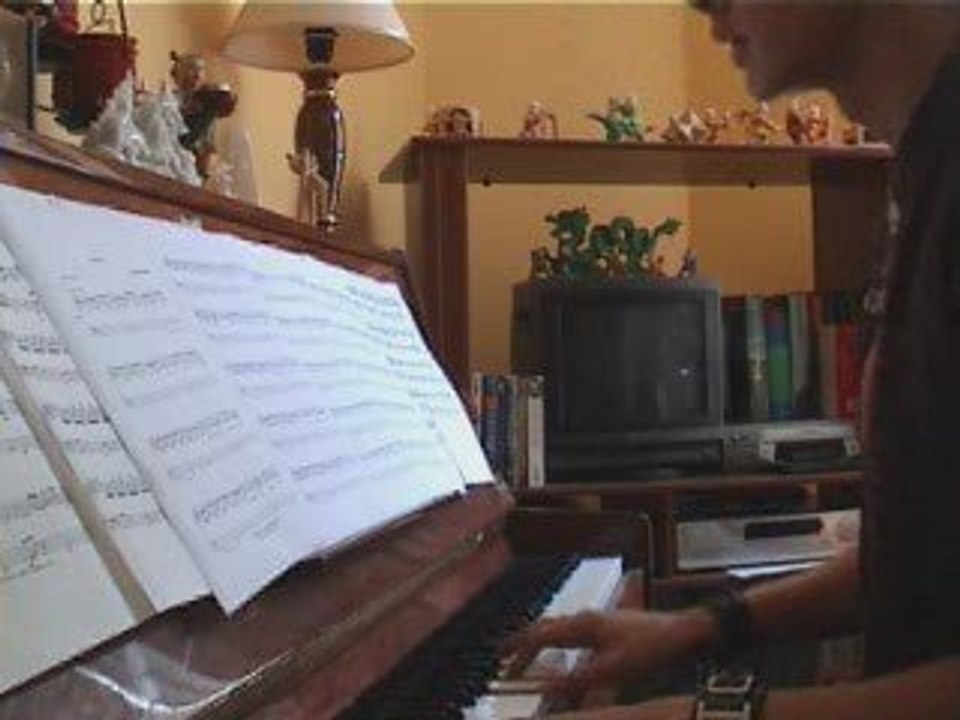Colorblind - Lyrics + piano