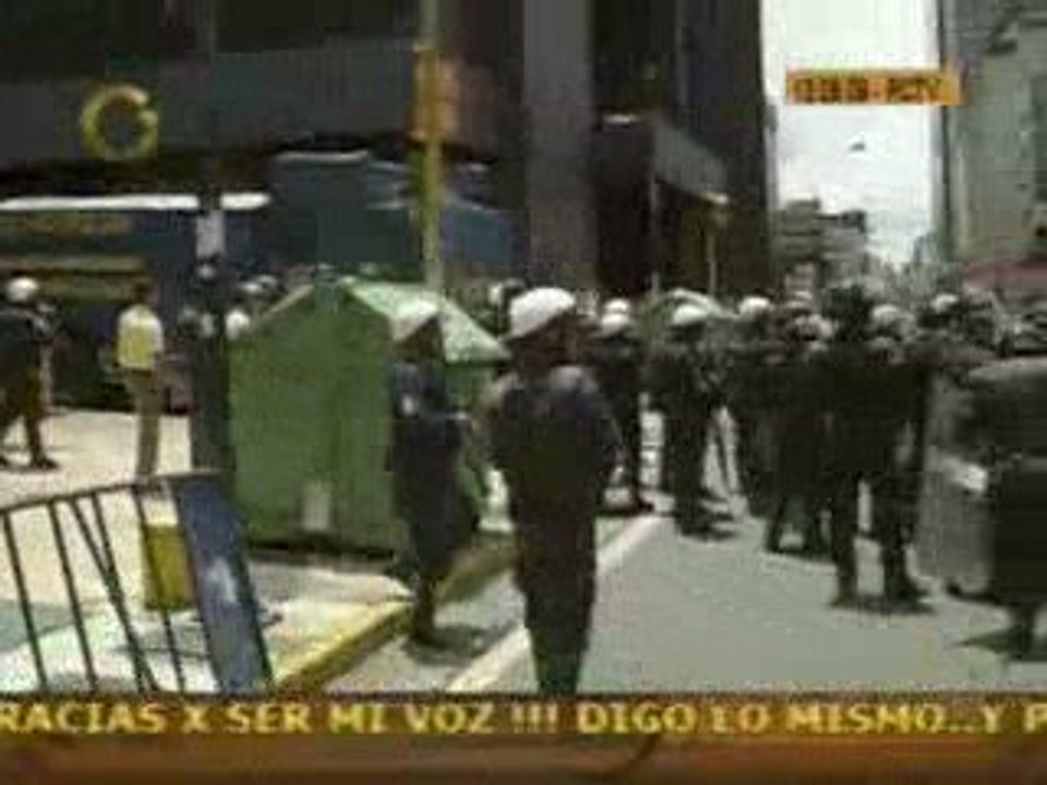 Represión en marcha a la AN y escalofriante relato de profes